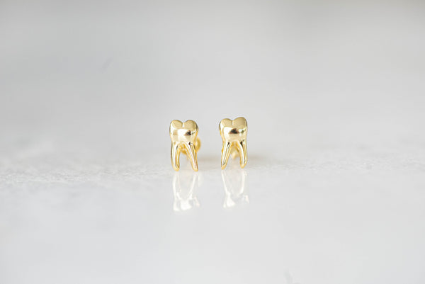 Tooth stud earrings